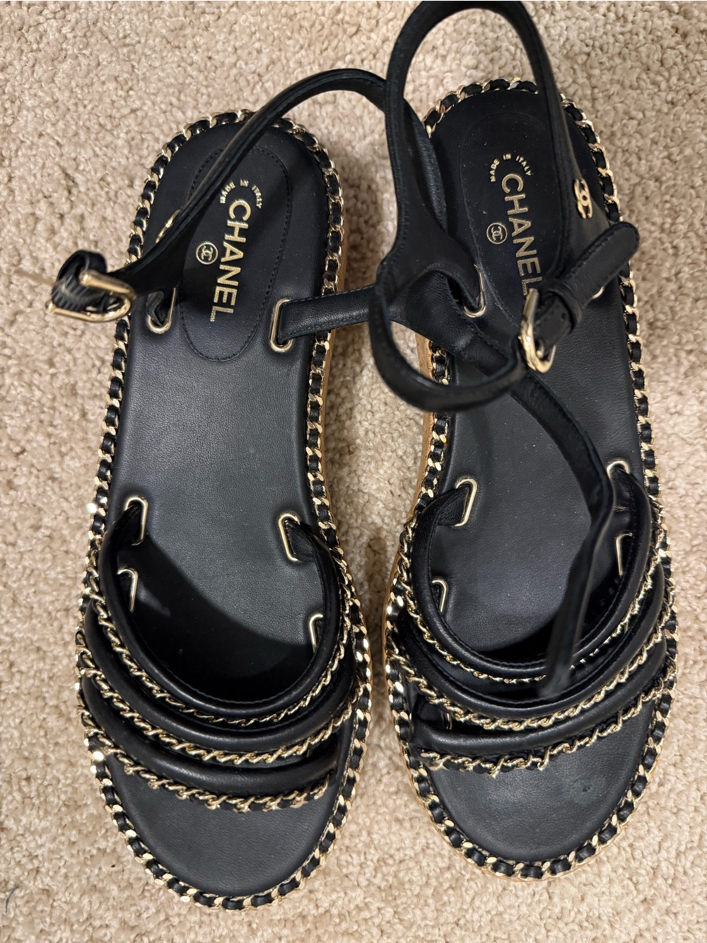 🖤🖤 Authentic Chanel Black Leather Chain Detail Cork Sandals🖤🖤